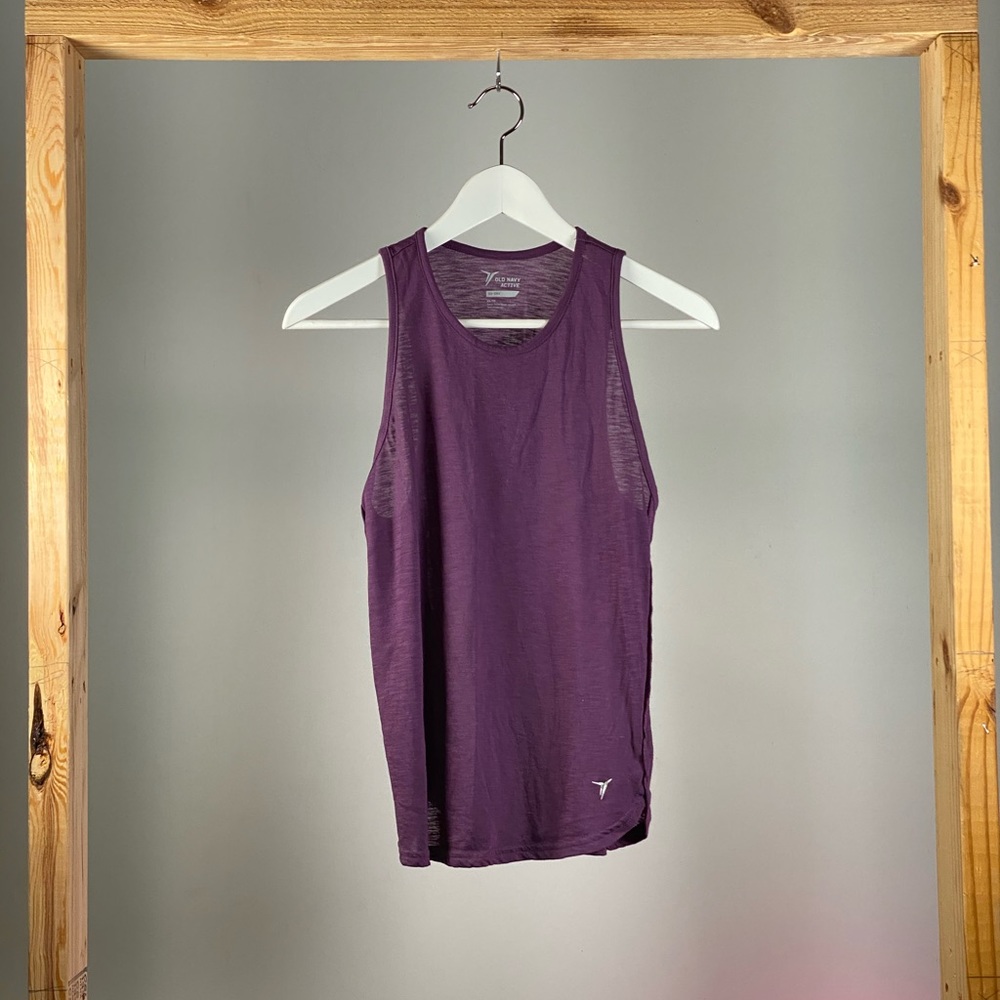 Old Navy active top